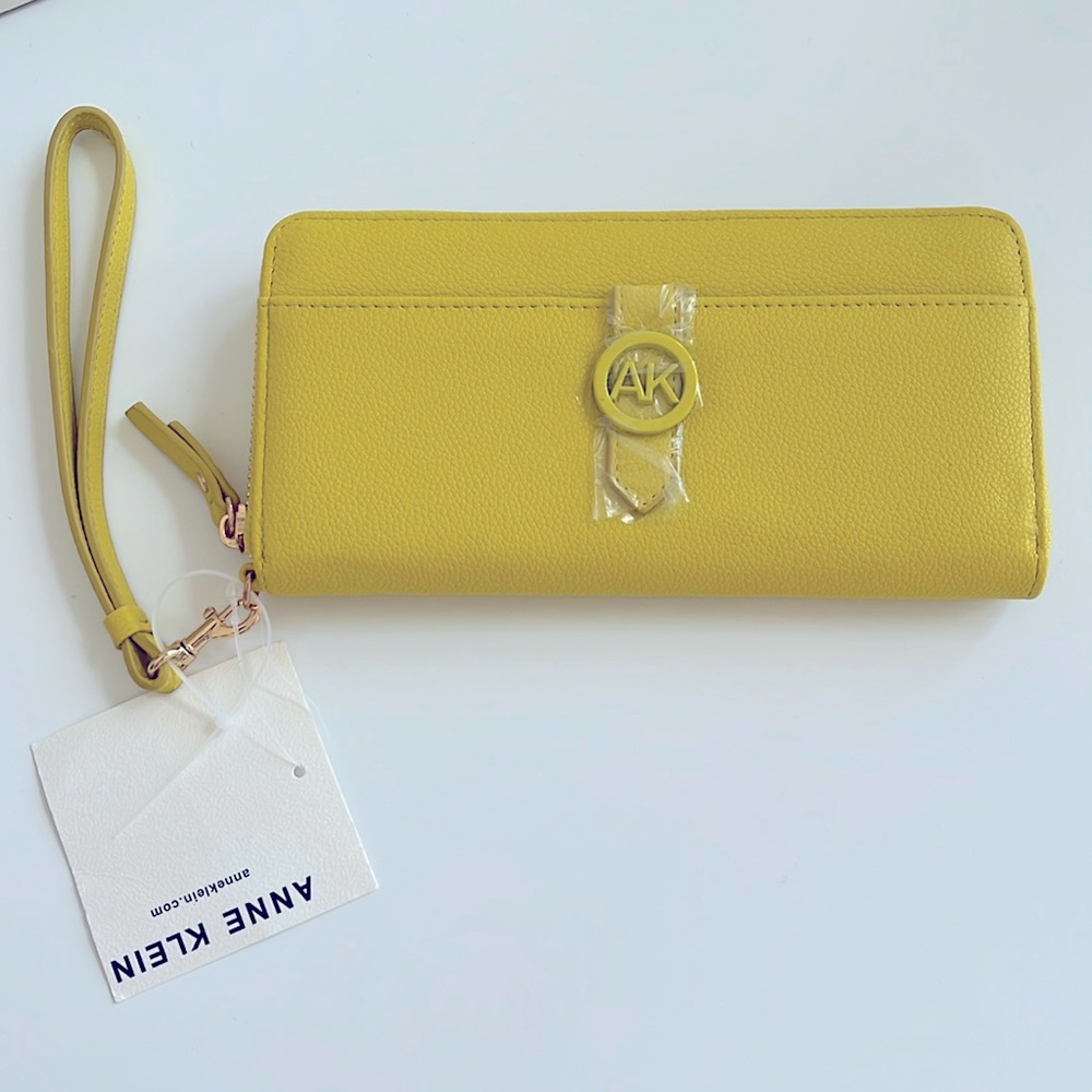 Ann Klein Slim Zip Wallet Yellow NWT